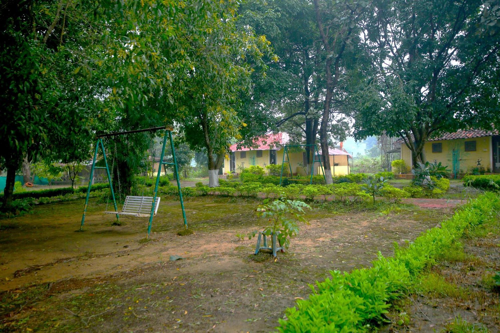 Tribal Wood Resort Dhanwar Bagian luar foto