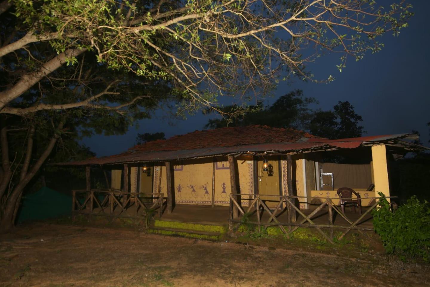 Tribal Wood Resort Dhanwar Bagian luar foto