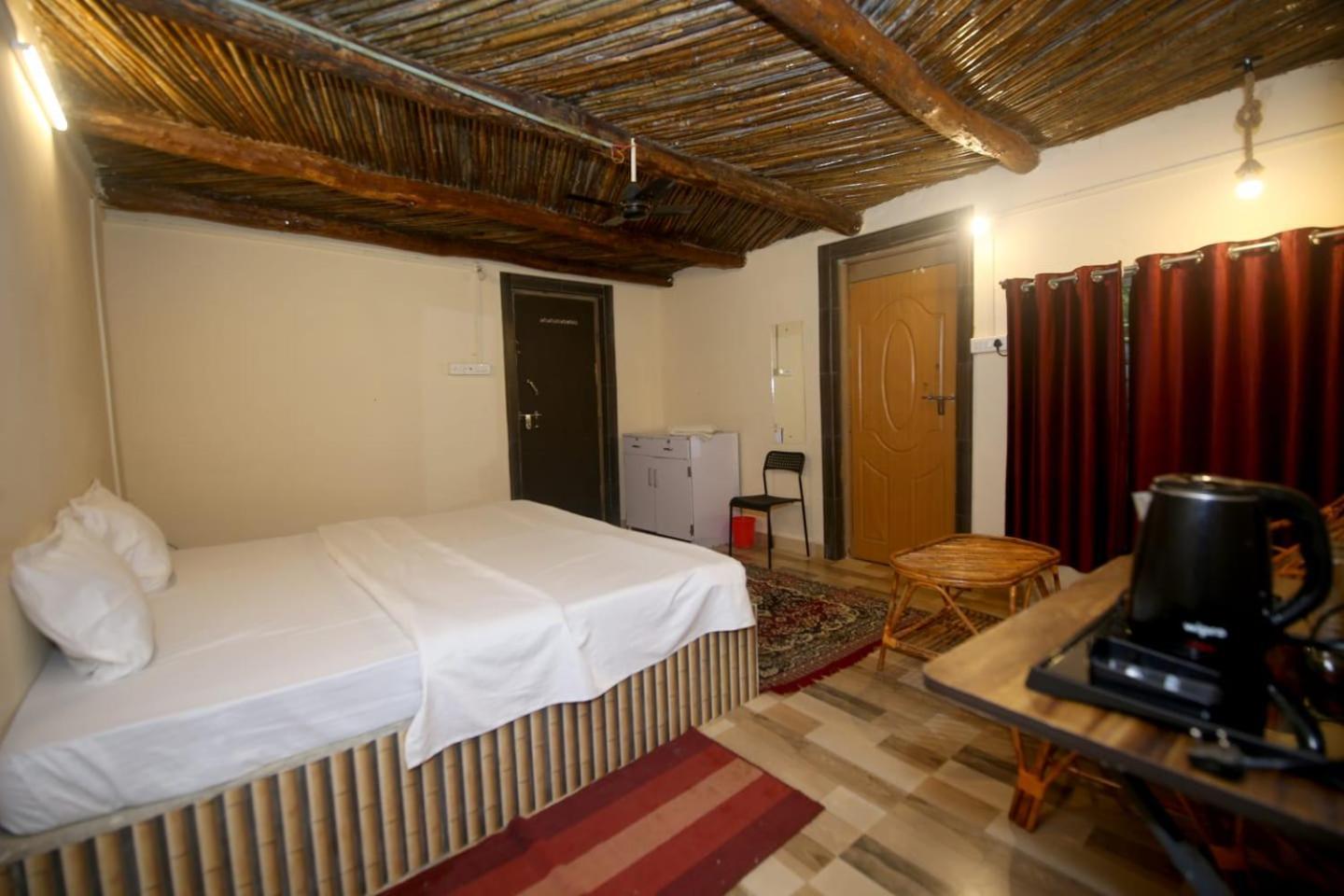 Tribal Wood Resort Dhanwar Bagian luar foto